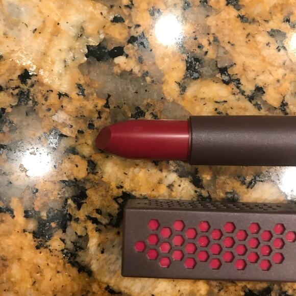Burt’s Bees Satin Lipstick in Brimming Berry - Picture 2 of 2